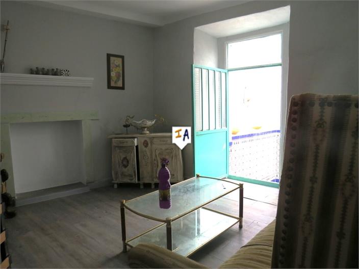 Image No.9-5 Bed House for sale
