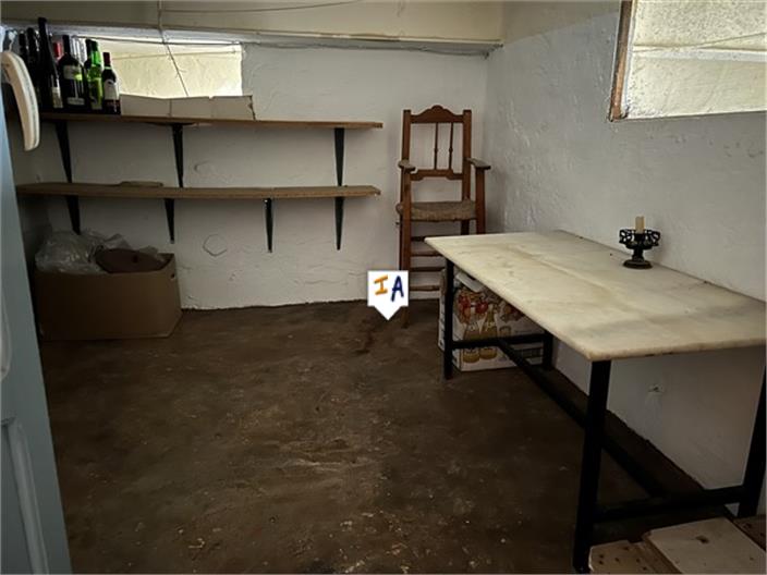 Image No.11-5 Bed House for sale