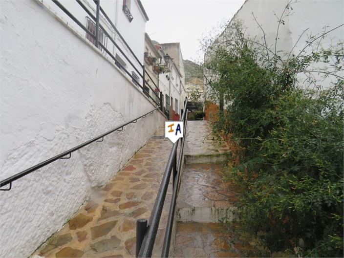 Image No.3-1 Bed House for sale