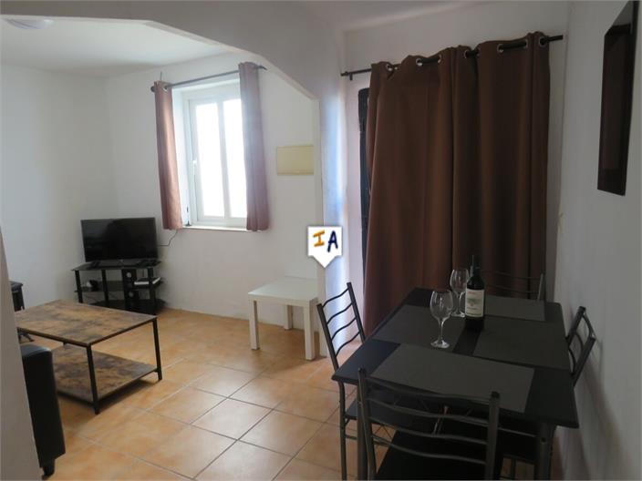 Image No.8-1 Bed House for sale