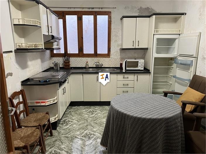 Image No.5-5 Bed House for sale