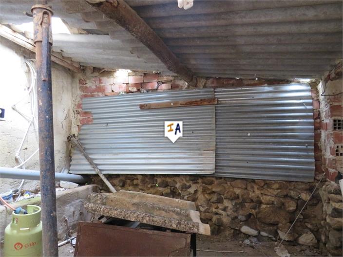 Image No.15-2 Bed Farmhouse for sale