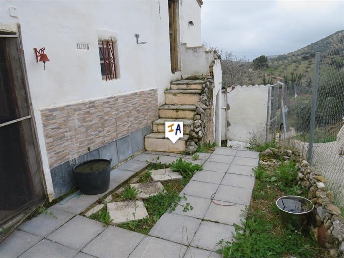 Image No.4-2 Bed Farmhouse for sale