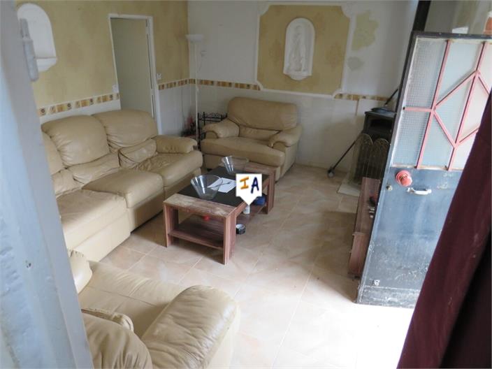 Image No.6-2 Bed Farmhouse for sale