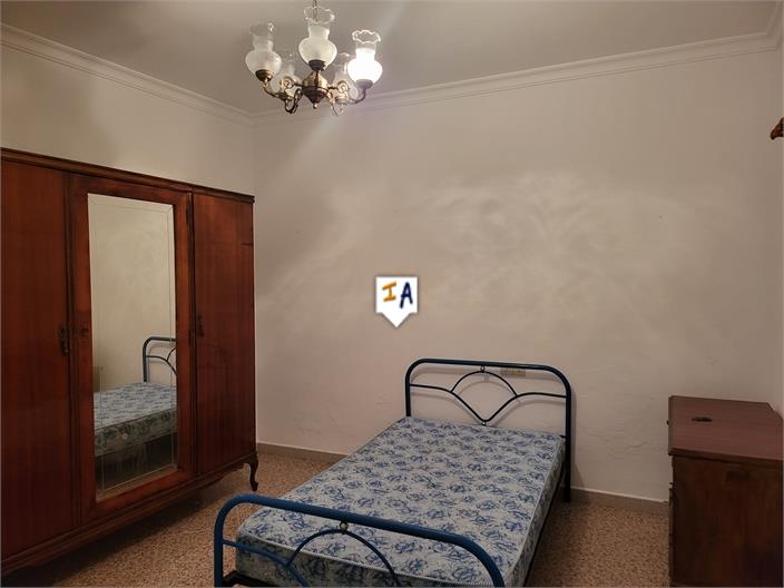 Image No.14-3 Bed Farmhouse for sale