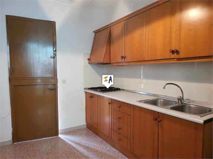 Image No.15-3 Bed Farmhouse for sale