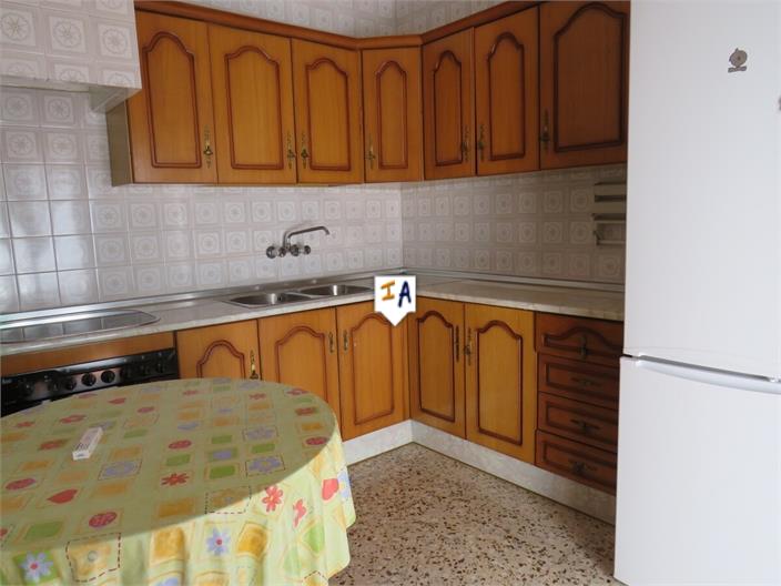 Image No.13-3 Bed Property for sale