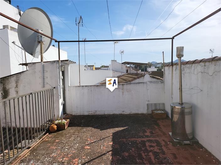 Image No.17-3 Bed House for sale