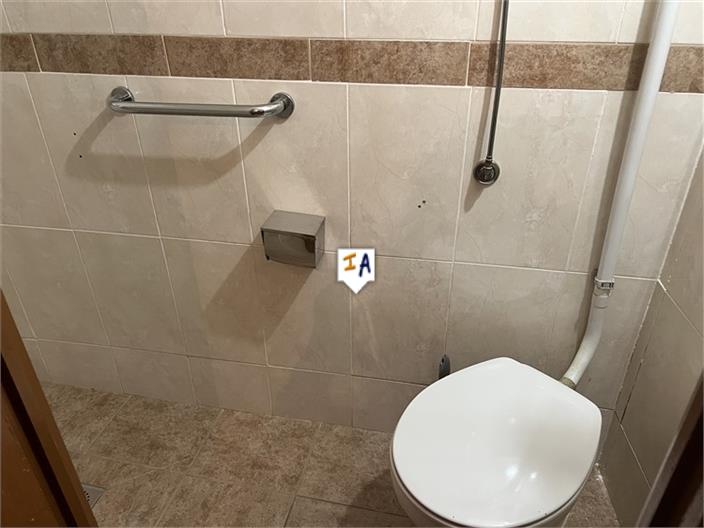 Image No.15-5 Bed House for sale