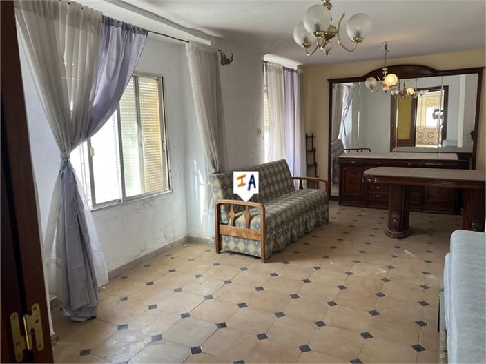 Image No.4-5 Bed House for sale