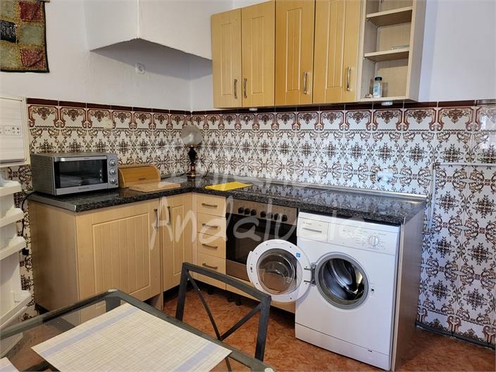 Image No.4-1 Bed House for sale