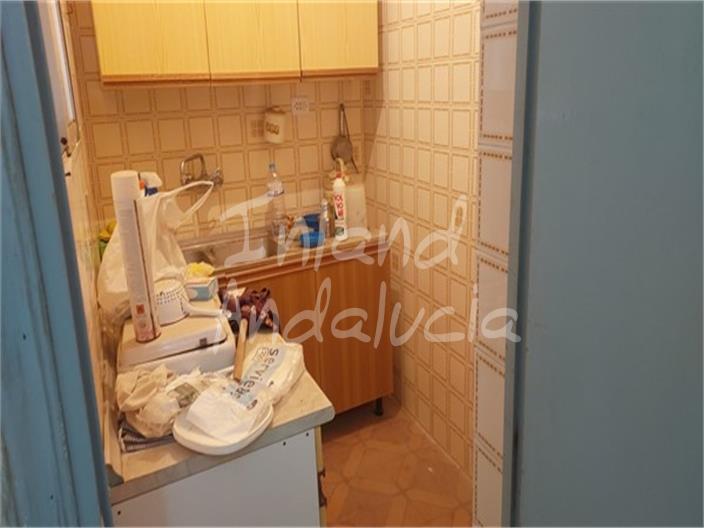 Image No.12-3 Bed House for sale