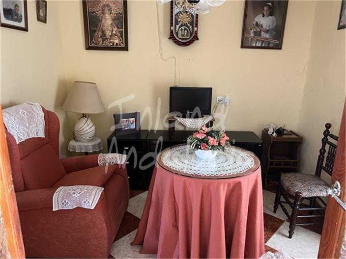 Image No.5-5 Bed House for sale