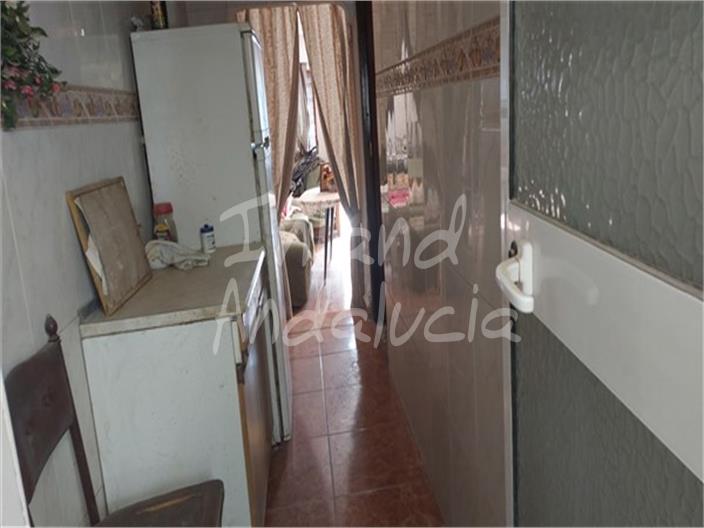 Image No.12-3 Bed House for sale