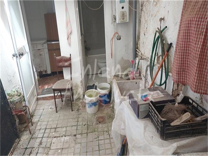 Image No.4-3 Bed House for sale