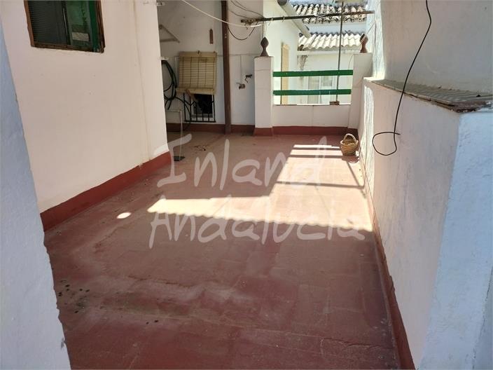 Image No.16-5 Bed House for sale