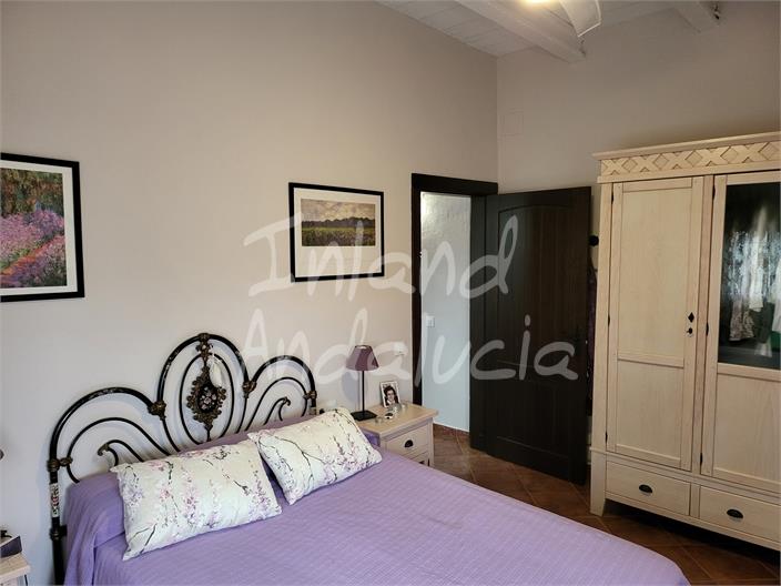 Image No.13-3 Bed Villa for sale