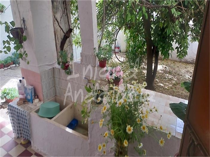 Image No.7-6 Bed House for sale