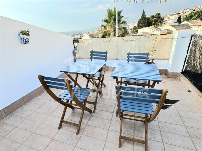 Image No.3-2 Bed House for sale