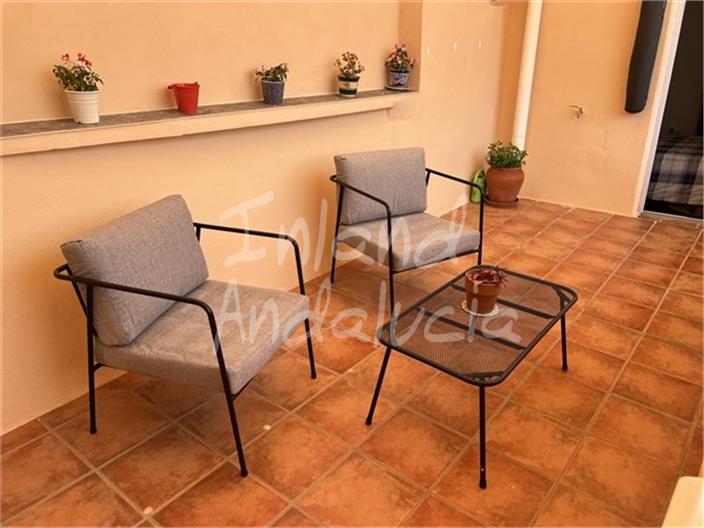 Image No.3-3 Bed House for sale