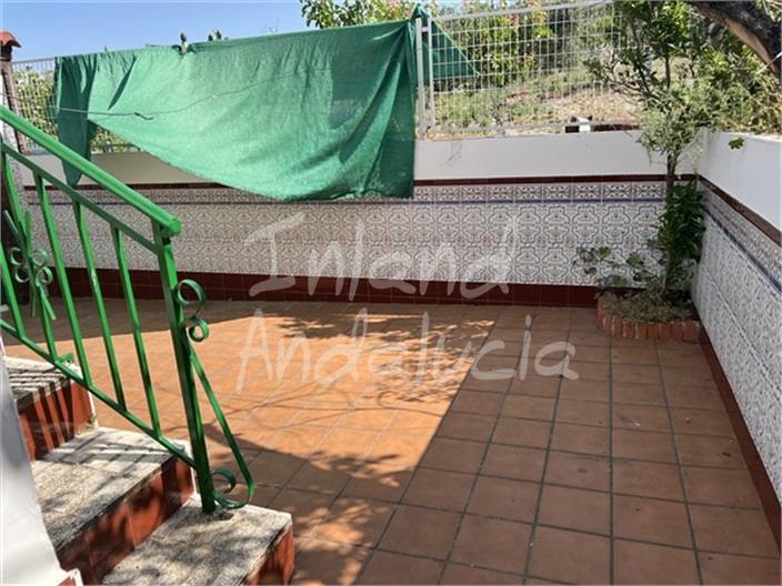 Image No.14-3 Bed House for sale