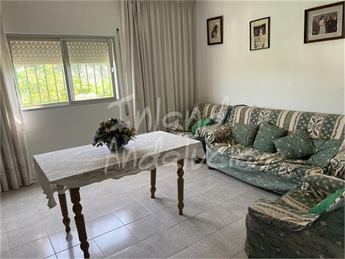 Image No.4-3 Bed House for sale