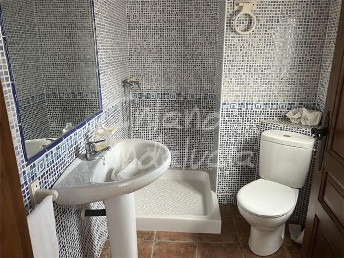 Image No.13-5 Bed House for sale