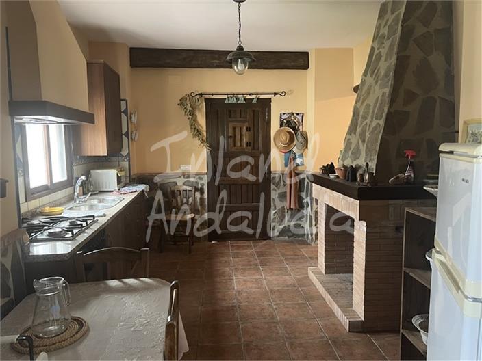 Image No.5-5 Bed House for sale