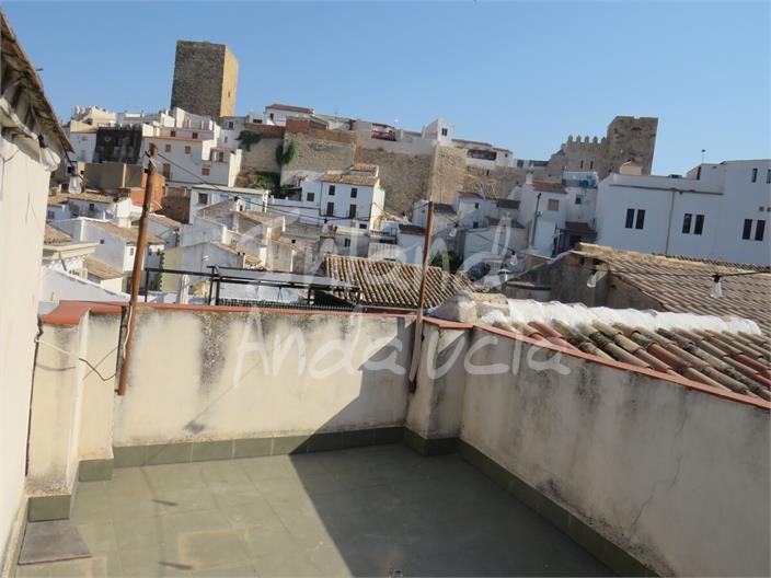 Image No.14-3 Bed House for sale