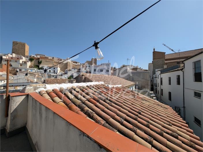 Image No.17-3 Bed House for sale