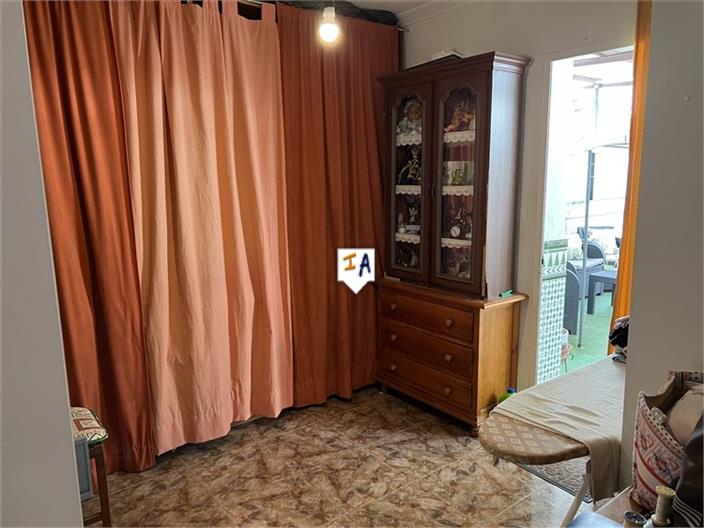 Image No.13-4 Bed House for sale