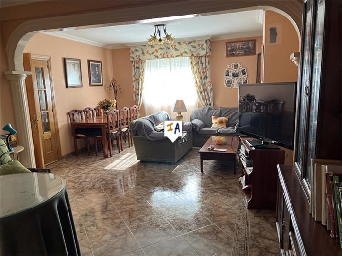 Image No.5-4 Bed House for sale