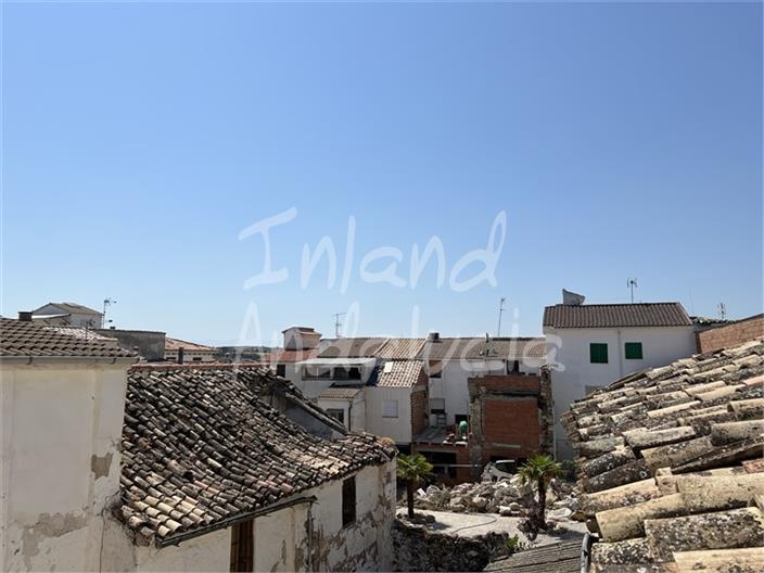 Image No.3-5 Bed House for sale