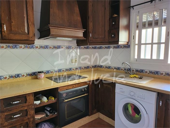 Image No.6-2 Bed Property for sale