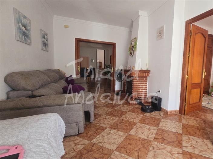 Image No.5-3 Bed House for sale