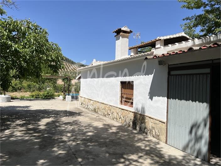 Image No.14-2 Bed House for sale