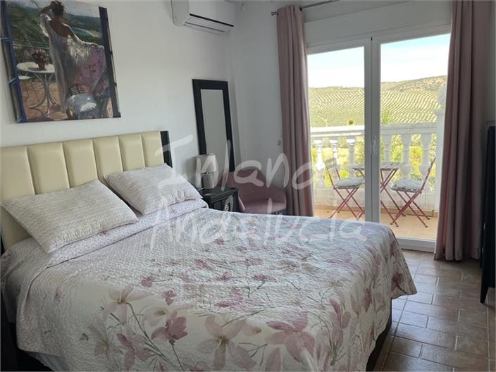 Image No.13-3 Bed Villa for sale