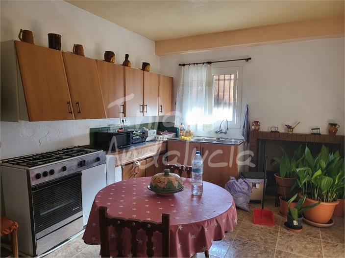 Image No.14-5 Bed House for sale