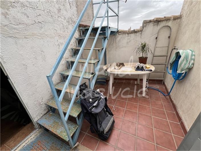 Image No.11-4 Bed House for sale