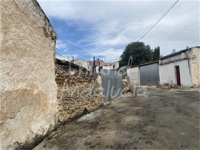 Image No.13-4 Bed House for sale