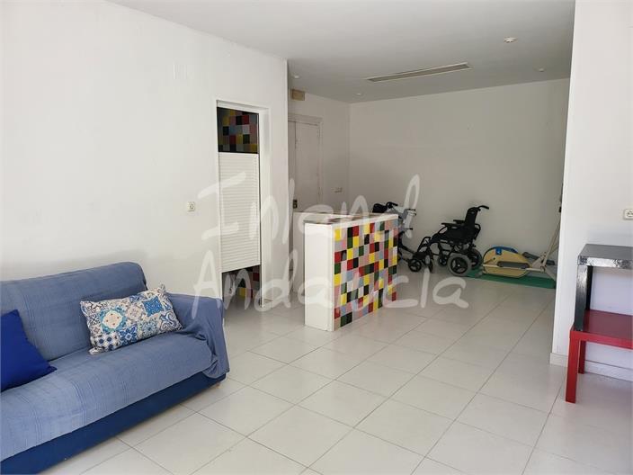 Image No.15-5 Bed House for sale