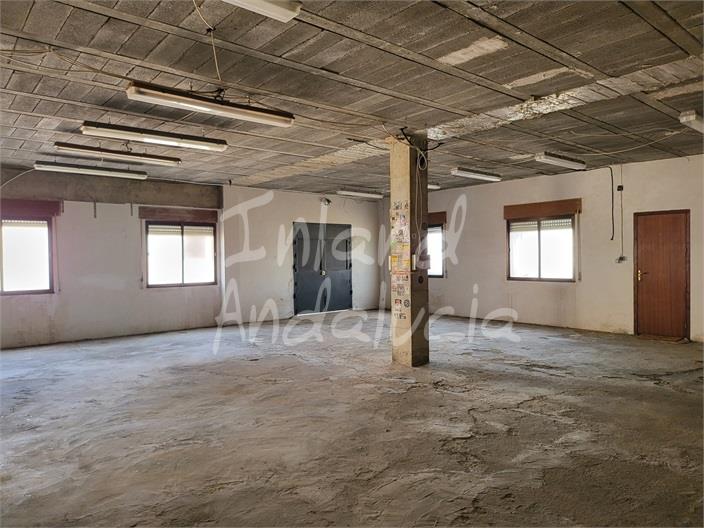 Image No.17-5 Bed House for sale