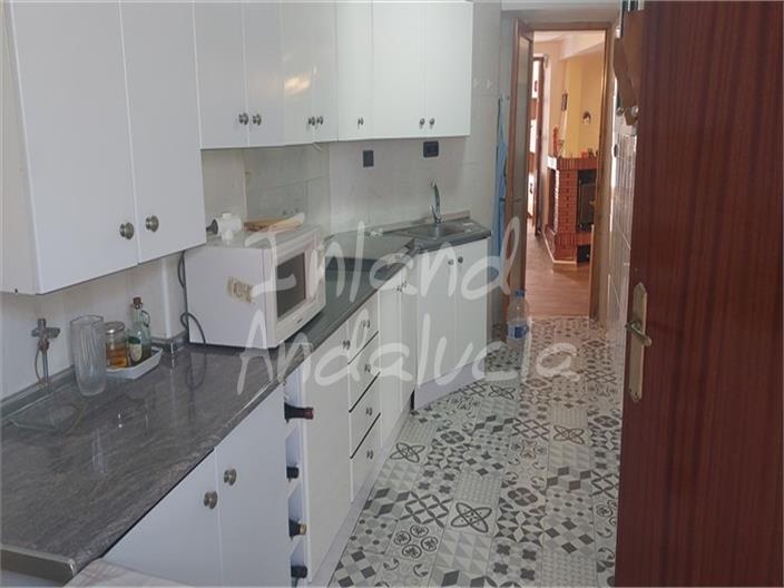 Image No.10-5 Bed House for sale