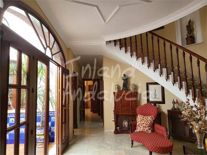 Image No.4-4 Bed House for sale