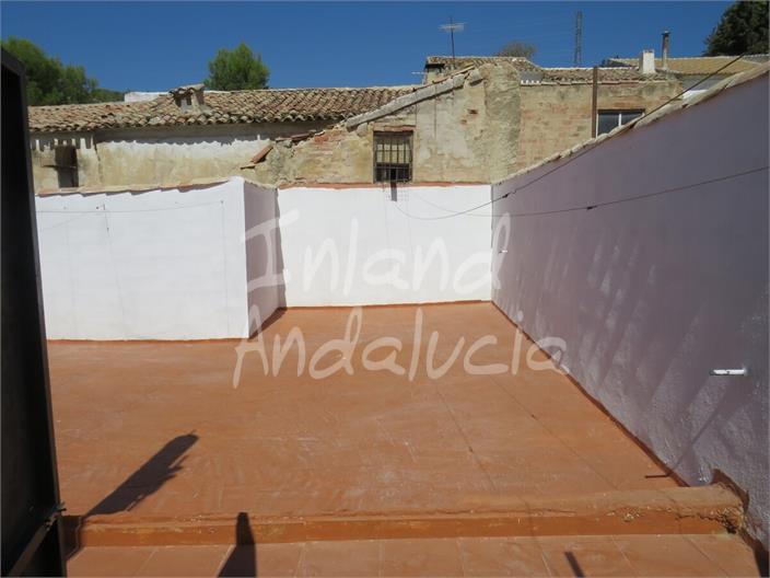 Image No.10-2 Bed House for sale