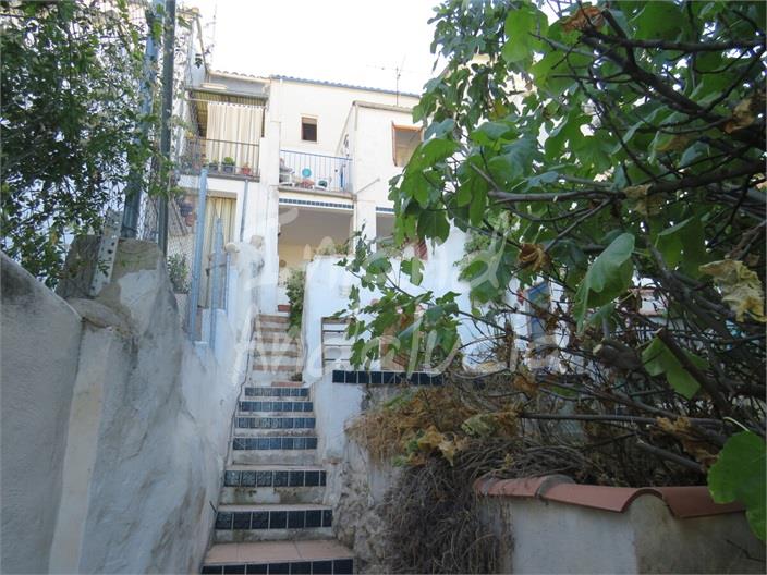 Image No.16-3 Bed House for sale