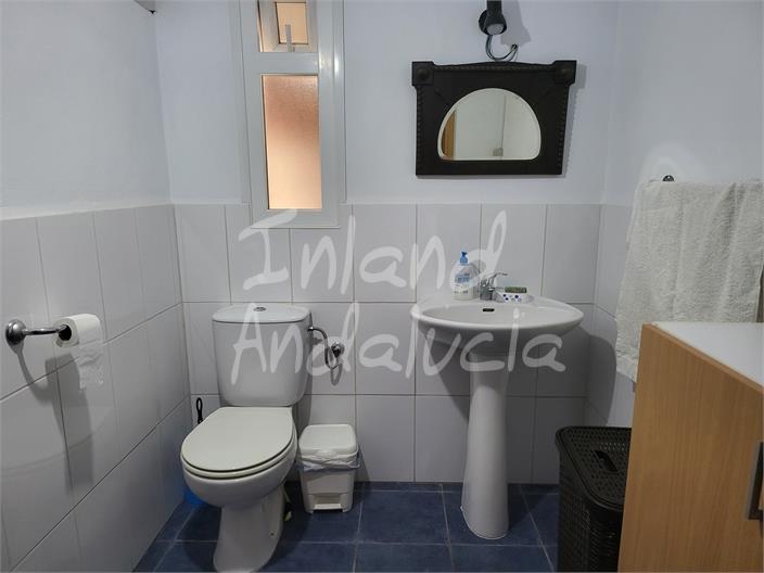 Image No.14-4 Bed Farmhouse for sale