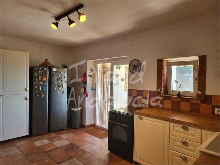 Image No.14-2 Bed Villa for sale