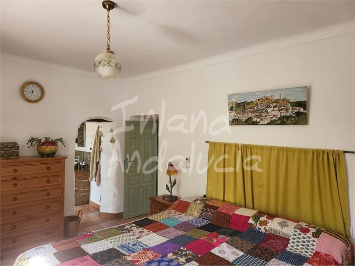 Image No.15-2 Bed Villa for sale