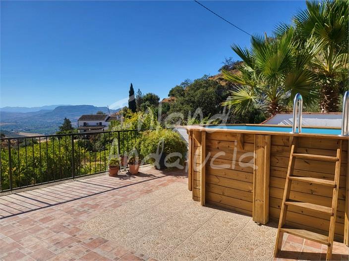 Image No.6-2 Bed Villa for sale